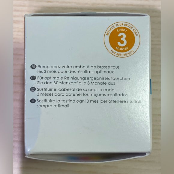 CLARISONIC Rare Set of Two Deep Pore Cleansing Brush Heads (BNIB, NWT) - Picture 7 of 9